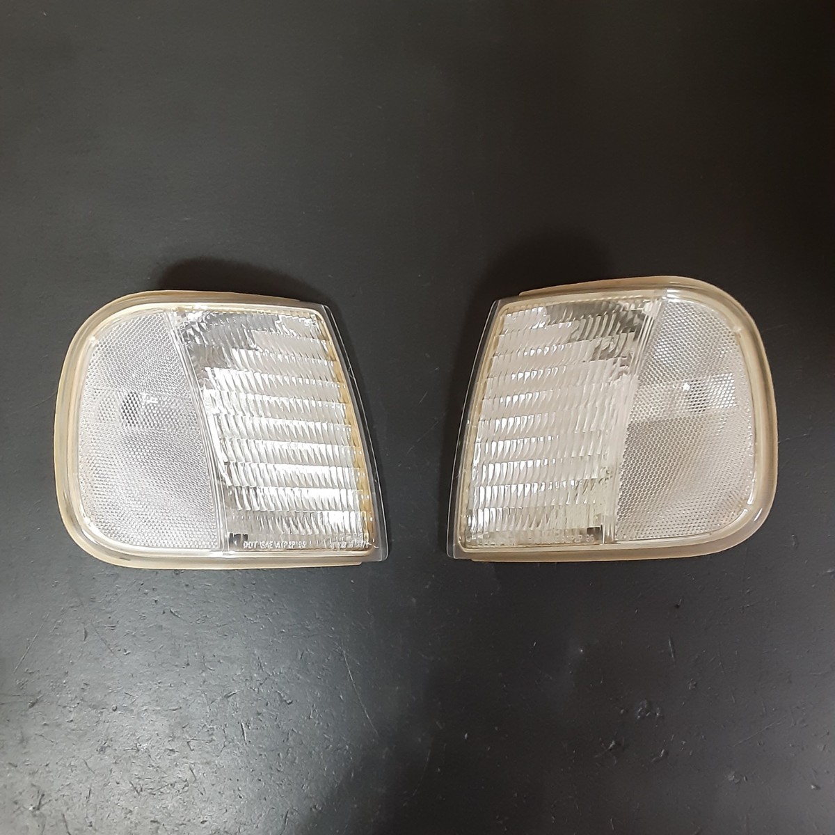 97~03 フォード F150 エクスペディション コーナーレンズ サイドマーカー ヘッドライト グリル テール バンパー マフラー ホイール 拍卖