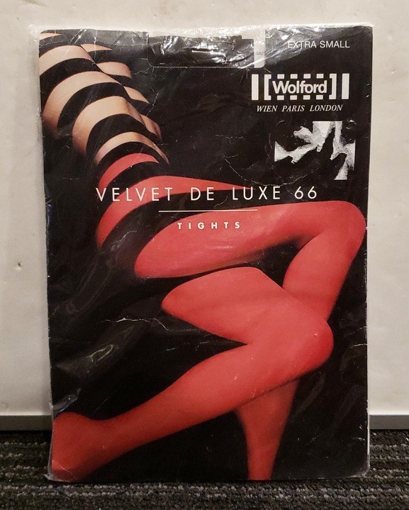 ウォルフォード Wolford タイツ Velvet De Luxe 66拍卖