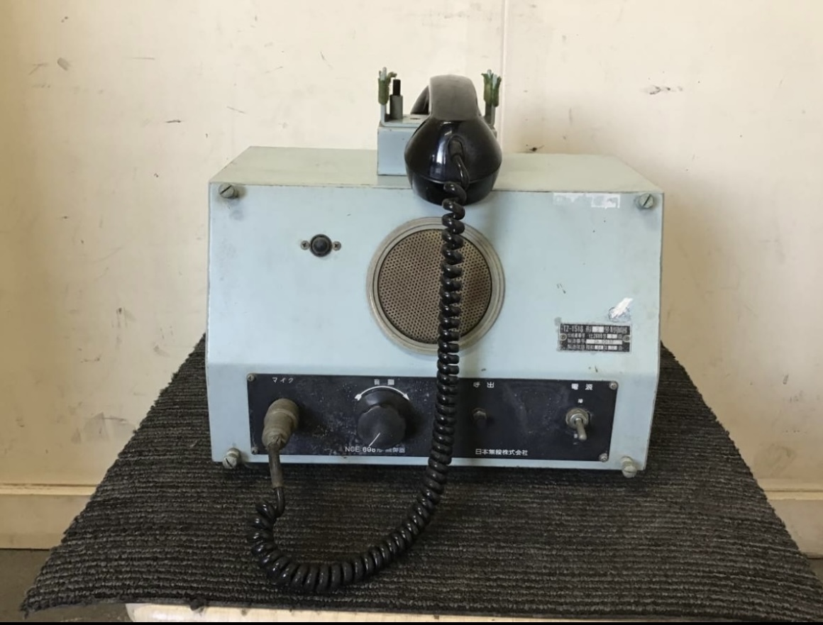 ★岐阜発 日本無線株式会社△TZ-151S/アマチュア無線/昭和レトロ/傷有り/少々サビ有り/コード補修跡有り/通電確認/中古品 8/28★拍卖