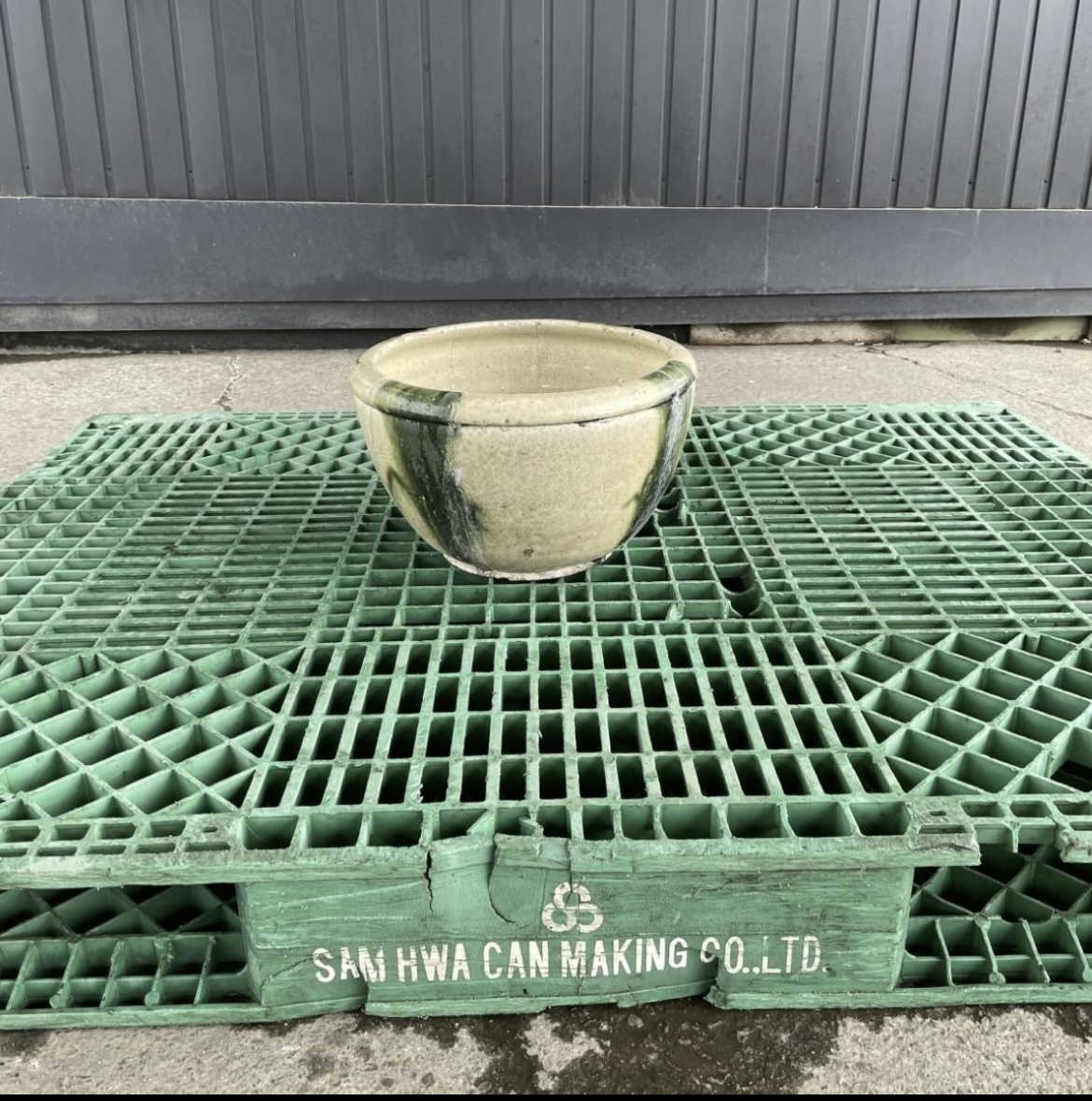 y◆水瓶 水がめ 金魚鉢 メダカ鉢 睡蓮鉢 オブジェ 陶器 外寸直径約360mm 高さ約220mm 現状品 岐阜発 9/4拍卖