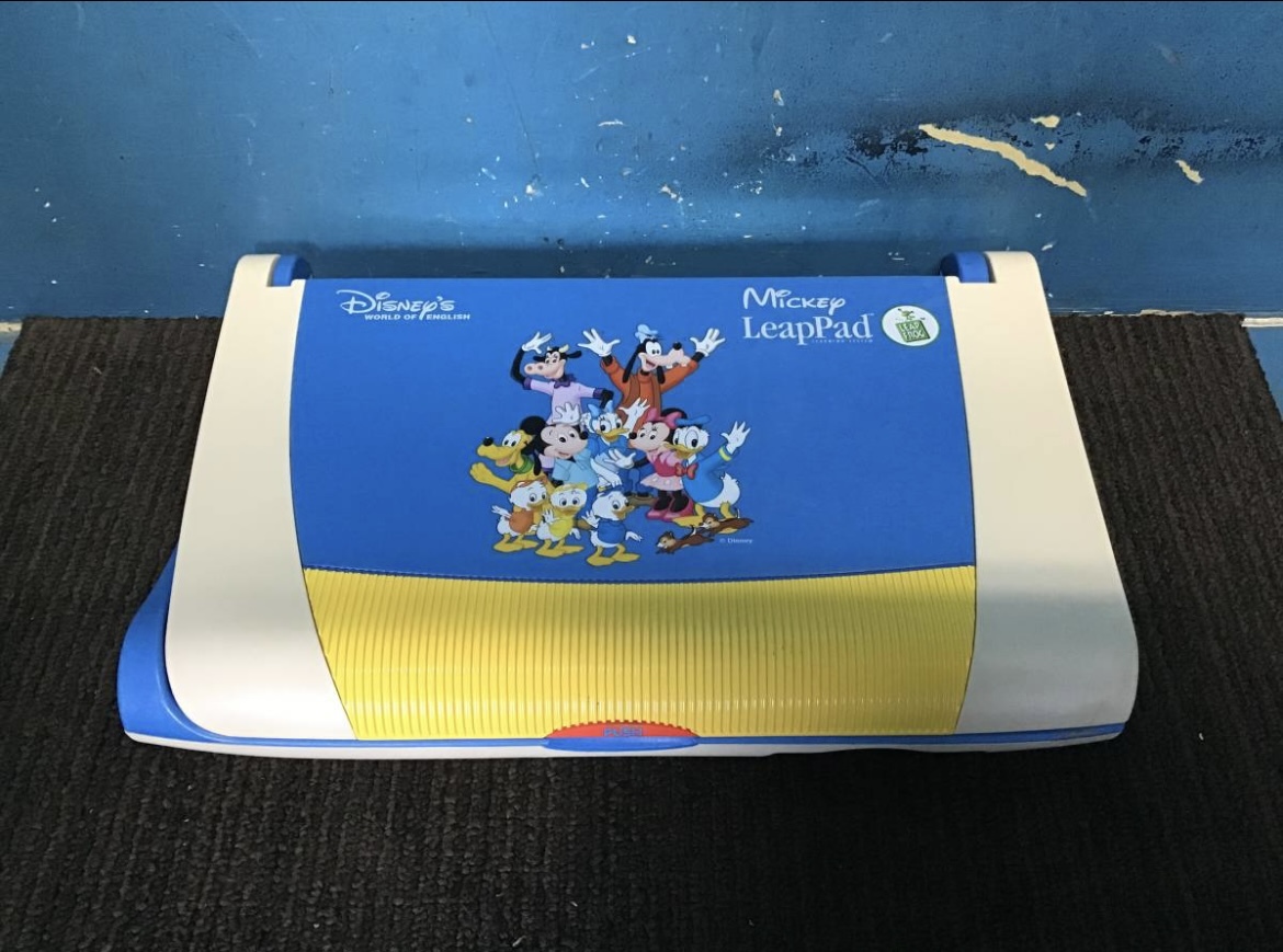 □岐阜発/Disney/mickey Leap Pad/ミッキーリープパッド/ディズニー英語システム/アダプターがないため動作未確認/ジャンク品/R4.12.14□拍卖