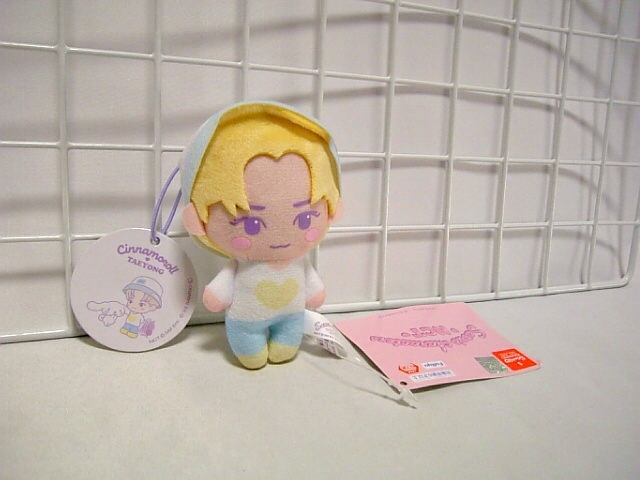 ●NCT × サンリオキャラクターズ マスコット 1 テヨン シナモロール●ぬいぐるみ●拍卖