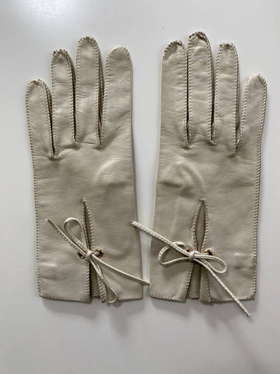 【美品】レディース レザーグローブ アイボリー 革手袋 サイズ7 裏地無し拍卖