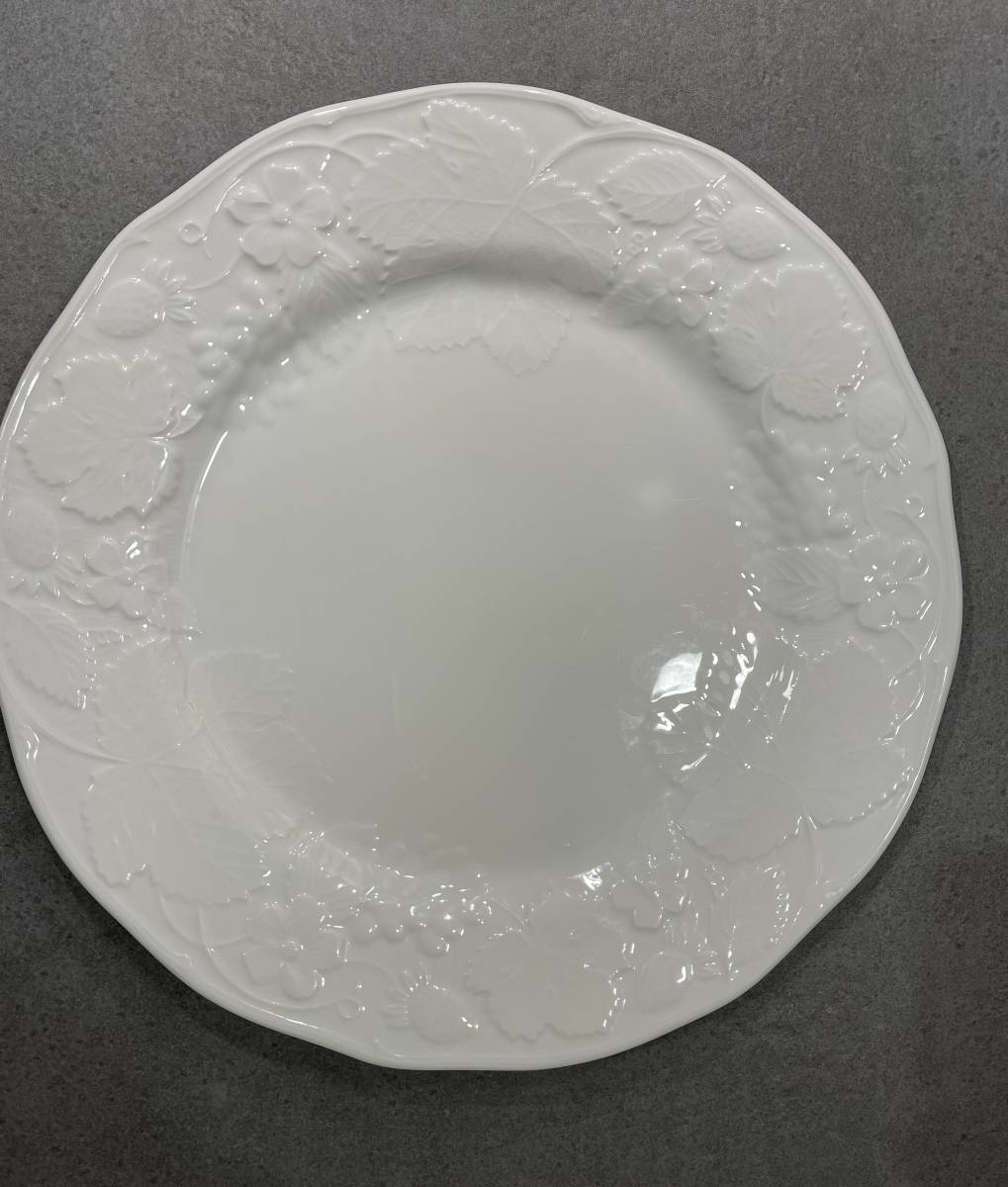 ★新品保管品WEDGWOOD/ウェッジウッド ストロベリー&バイン プレート 28cm拍卖