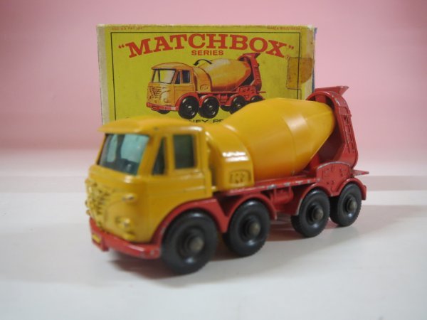 66635■マッチボックス 21 FODEN CONCRETE TRUCK ミキサー拍卖