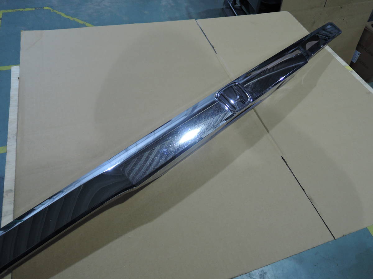 JF1 N-BOX カスタム 特別仕様車 CVT (訳アリ) バックドア メッキ ガーニッシュ リアガーニッシュ カメラ有車 H-2076拍卖