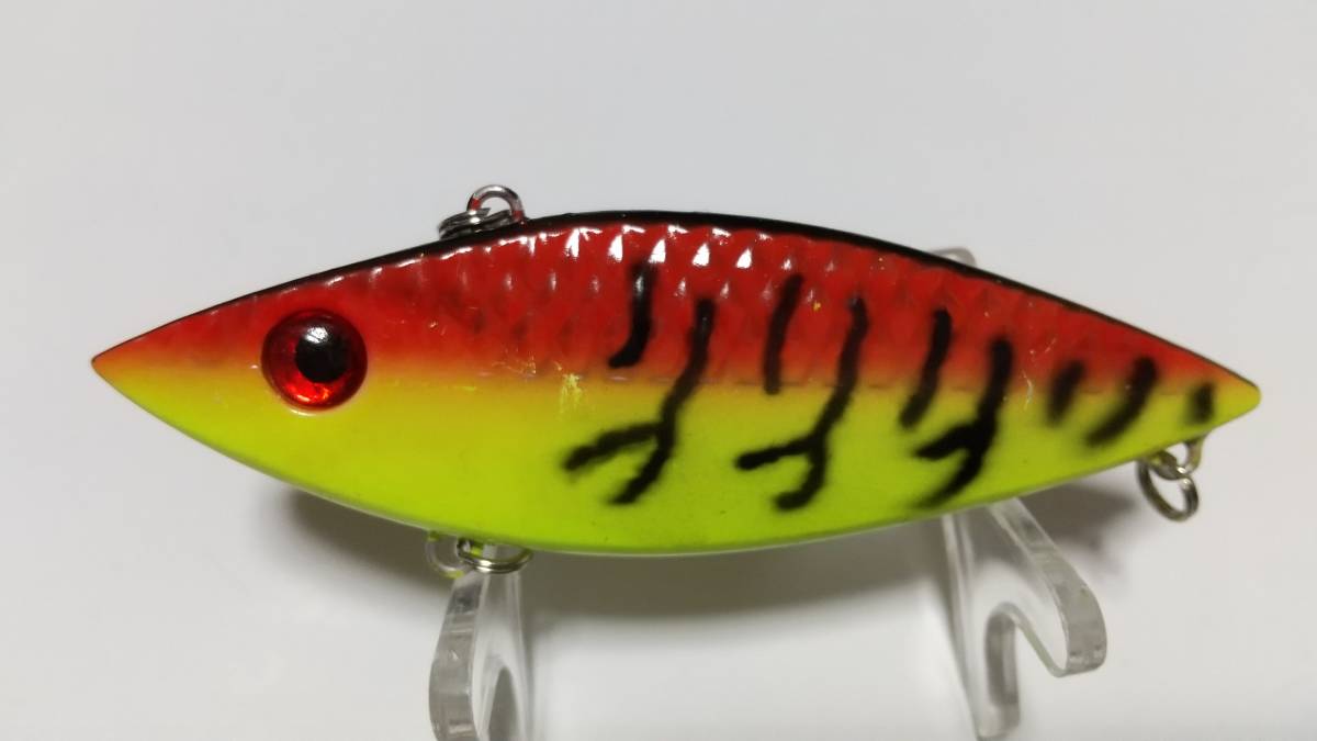5 ダイヤモンドシャッド 3/4oz 約9cm ストライクキング STRIKE KING DIAMOND SHAD シンキング バイブレーション 拍卖