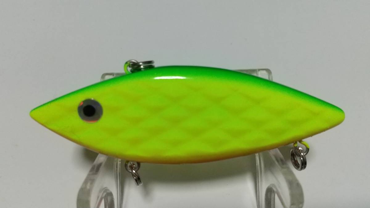 10 ダイヤモンドシャッド 1/2oz 75㎜ ストライクキング STRIKE KING DIAMOND SHAD シンキング バイブレーション BOX保管の未使用拍卖