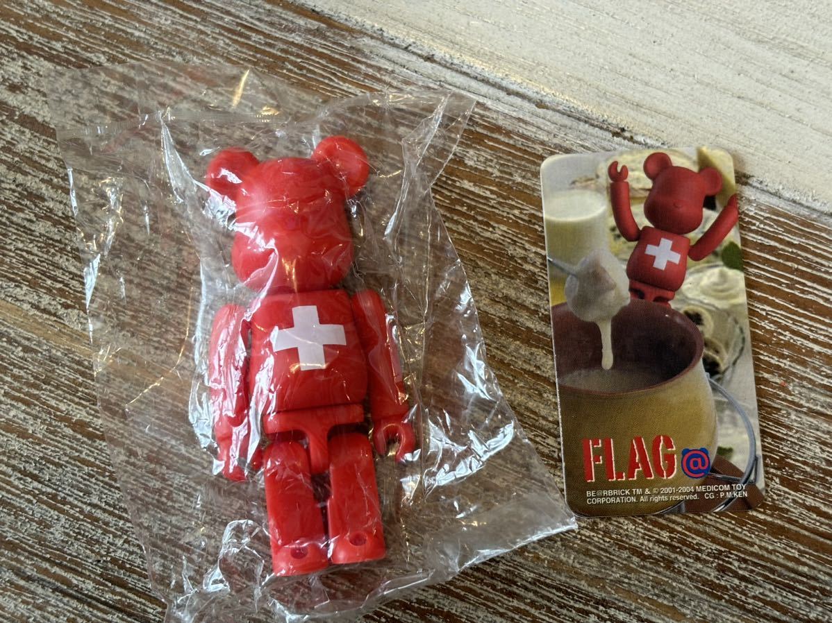 ベアブリック/BE@RBRICK シリーズ8 フラッグ スイス(メディコムトイ・フィギュア)拍卖