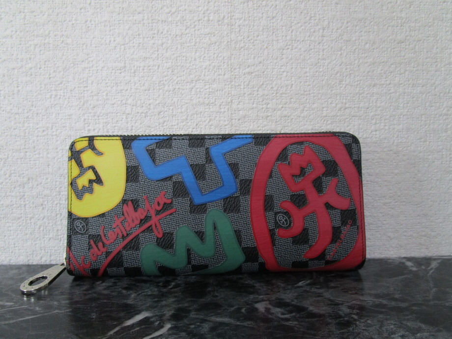 未使用品 / 本物・高級 ◆ カステルバジャック / CASTELBAJAC ◆ 財布 / 長財布 / ラウンドファスナー ◆ 家紋ロゴ拍卖