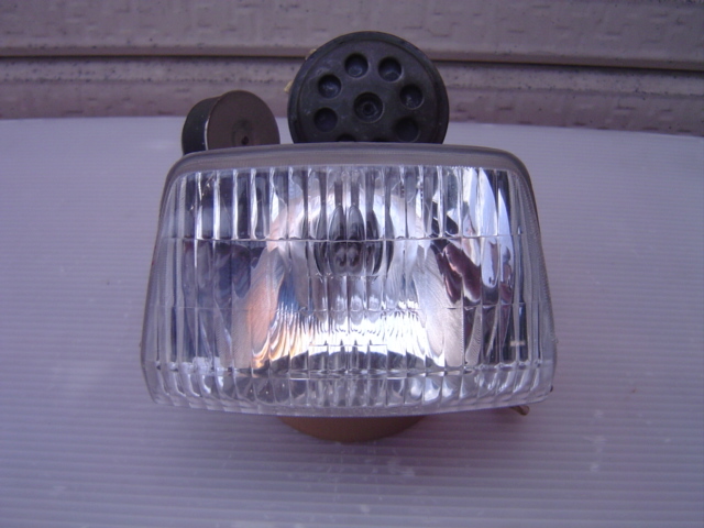 〇ホンダ スカッシュ(12V・AB11)純正 ライト(ヘッドライトブラケット他付属)拍卖