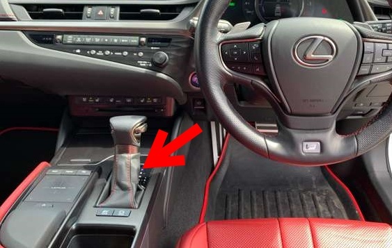 新品 純正品 TOYOTA トヨタ シフトブーツ 赤ステッチ レクサス ES Fスポーツ拍卖