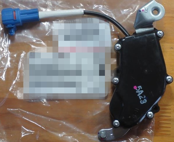 新品 純正品 TOYOTA トヨタ リヤドアロック アクチュエータ 左右セット ランドクルーザー ランクル FJ80 FZJ80 HDJ81 HZJ81拍卖