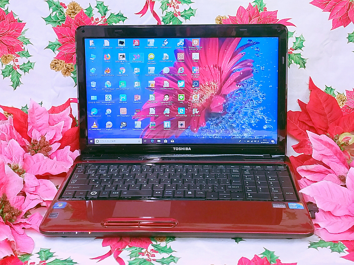 極上品!新品マウス/爆速SSD256搭載!大人気TOSHIBA Dynabook!テンキー×高速4Gメモリ!新型Windows11!DVD焼き!オフィス!画像編集拍卖