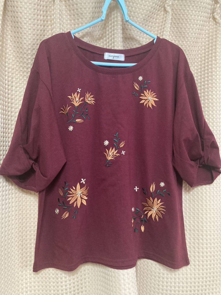 新品 marpione マルピオーネ 刺繍花柄 半袖TシャツM拍卖