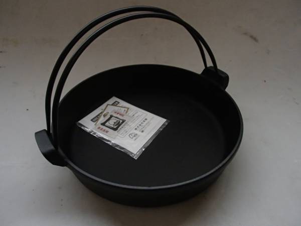 即落札 特価 南部鉄器 岩鋳 南部鉄 すき焼き鍋 丸型 26㎝ 外形275㎜××55㎜ 新品未使用 日本製 すきやき すきやき鍋 南部拍卖