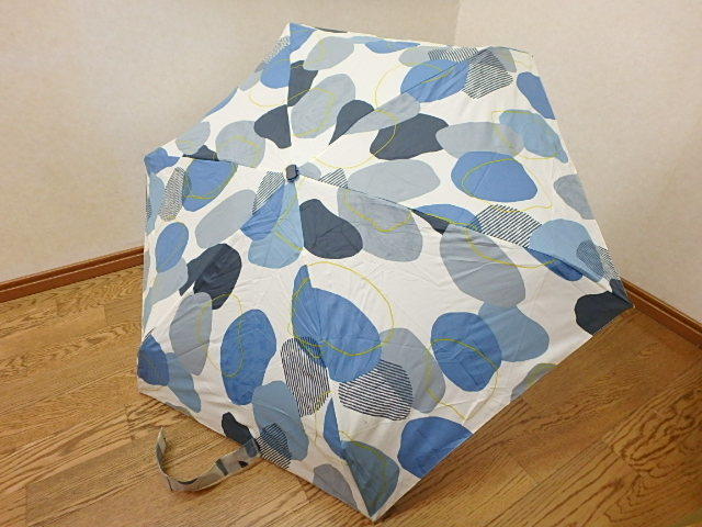 60sy402k wpc. 折りたたみ傘 雨傘 レディース 女性用 雨具 中古 (北海道・沖縄・離島は発送不可)拍卖