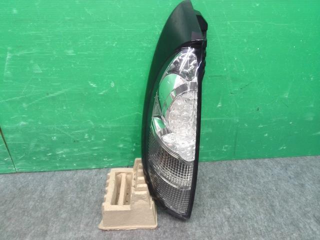 アイミーブ ZAA-HA3W 左テールランプ I-MIEV G 8330A681拍卖