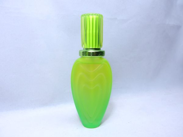 ☆★ESCADA★エスカーダ★リリー シック★30ml★☆1拍卖