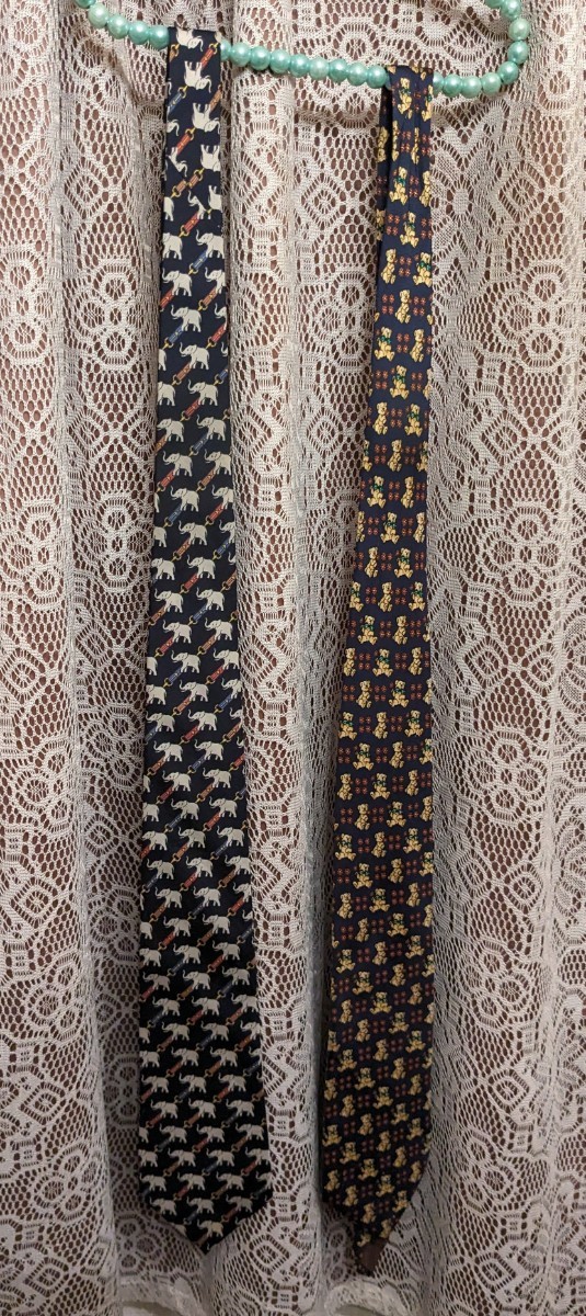 ネクタイ2品!!■NINA RICCI★クマさん■JIM THONPSON★ゾウさん■SILK100%■■ブラウン地■ネイビー地■アニマル柄■FRANCE製■THAILAND製拍卖