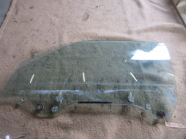 ★20R6A7524 S14 シルビア 純正左ドアガラス 助手席側 ドリ車 修理やストック等に拍卖