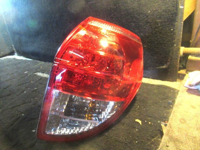 ★⑦R6 63438 ACA31W RAV-4 純正右テール イチコ42-39 点灯確認済 運転席側 修理やストック等に拍卖