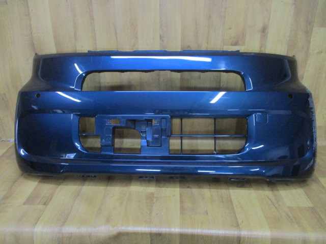 D7/ LA650S/LA660S/LA650タント純正フロントバンパー52119-B2F70拍卖