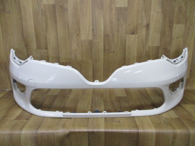 D7/ RH5Fルノー ルーテシアGT純正フロントバンパー620226846R拍卖