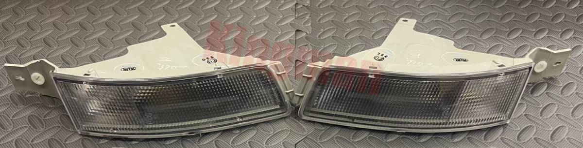 【新品】トヨタ純正 MR2 SW20 フロントターンシグナルランプレンズ ウインカーランプレンズ 左右セット拍卖