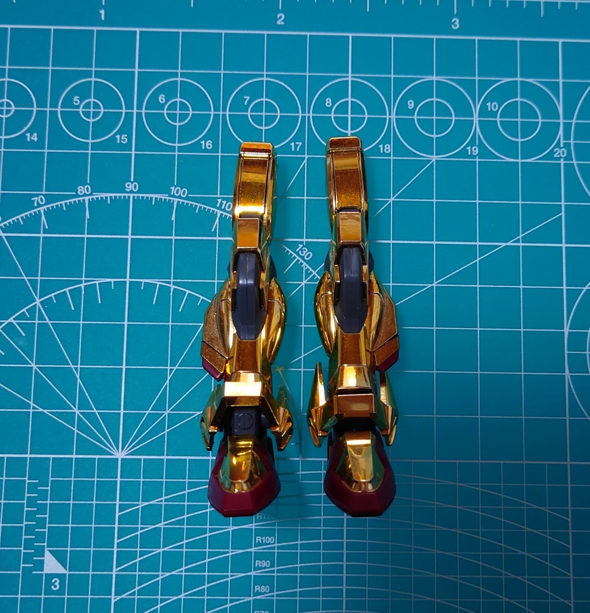 HG オオワシアカツキガンダム 脚部拍卖