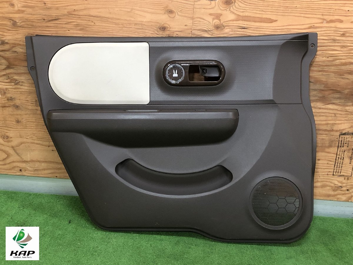 スズキ☆ラパン ショコラ HE22S 左フロントドア 内張り/トリム 83721-85K拍卖