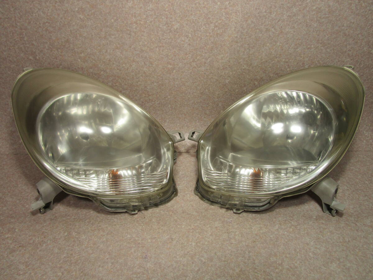 パッソ KGC30 ヘッドライト 左右セット KOITO 100-51005 ハロゲン ◎黄ばみ曇り強拍卖
