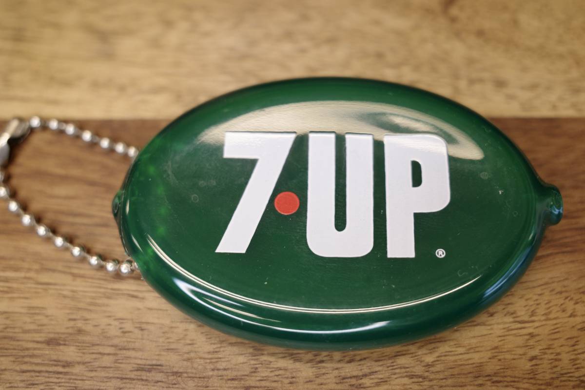 新品 7UP セブンアップ GREEN ラバー コインケース アメリカ製 小銭いれ 世田谷ベース アメカジ キーホルダー ボールチェーン拍卖