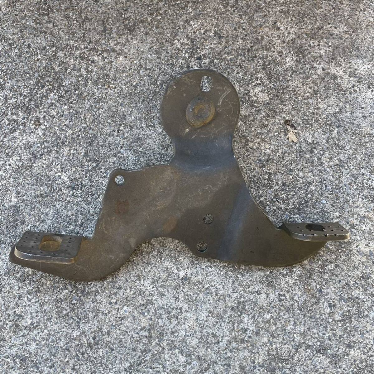 ロッカーペダル フットクラッチペダル拍卖