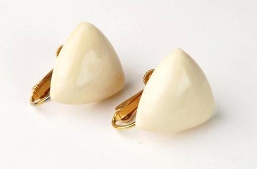 ZOU イヤリング 842914AA113EC11拍卖