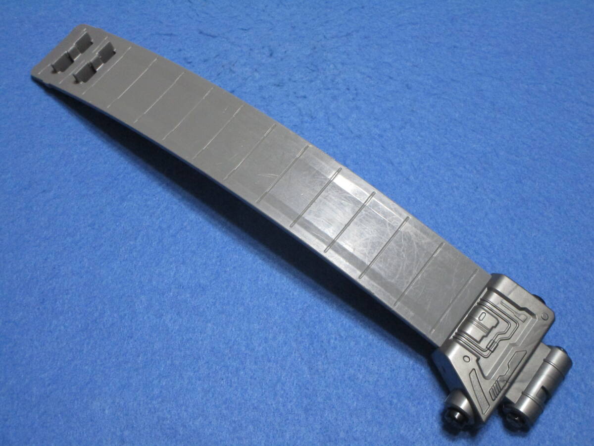 中古!即決!仮面ライダーダブル W DXアクセルドライバー用 ベルト右(R)拍卖