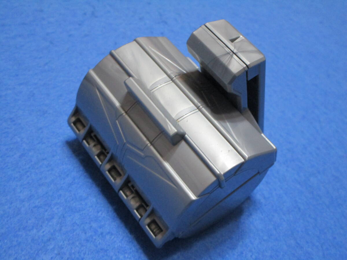 中古!即決!仮面ライダーオーズ DXオーズドライバー用メダルケース拍卖