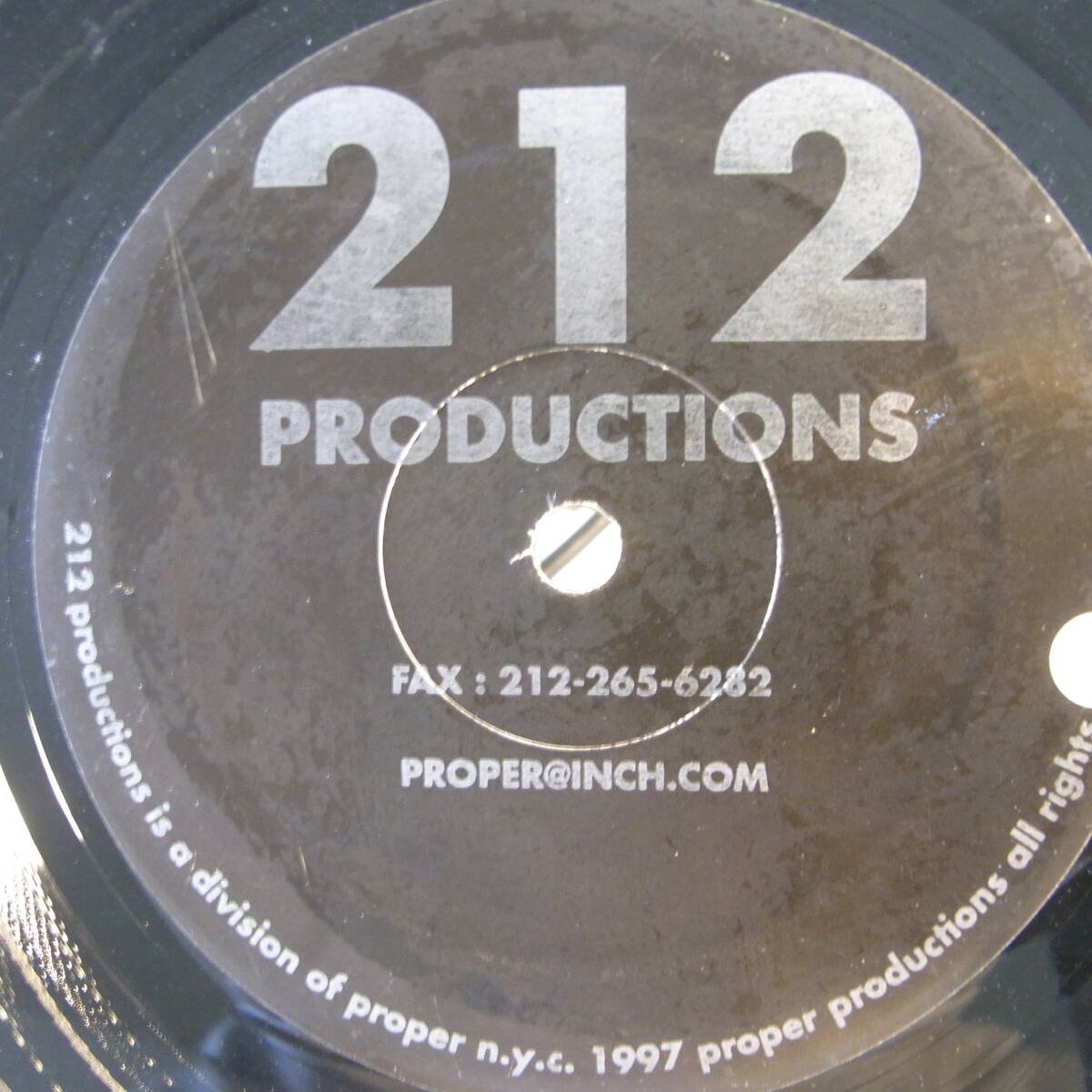 The Dark Man - Untitled Lines.拍卖