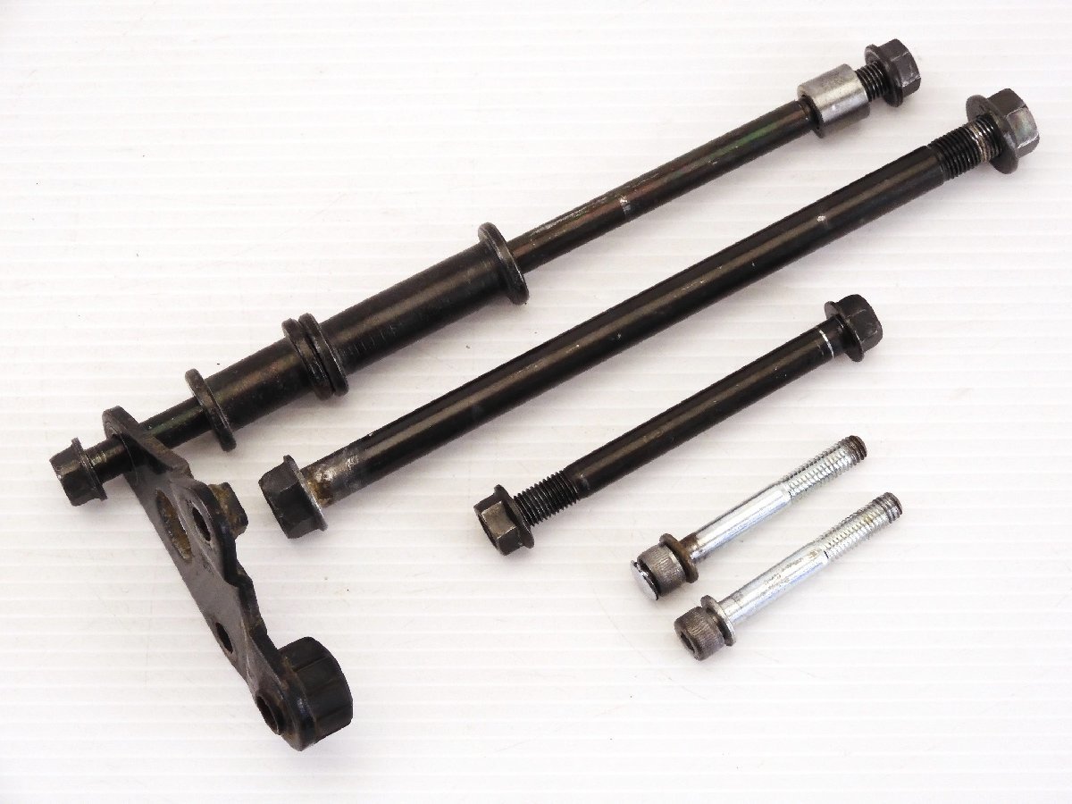 0【評価S】 NV750 カスタム RC14 実動 純正 エンジン フレーム マウント ハンガー ボルト ネジ 等 金具 セット 走行距離表示12,185km拍卖