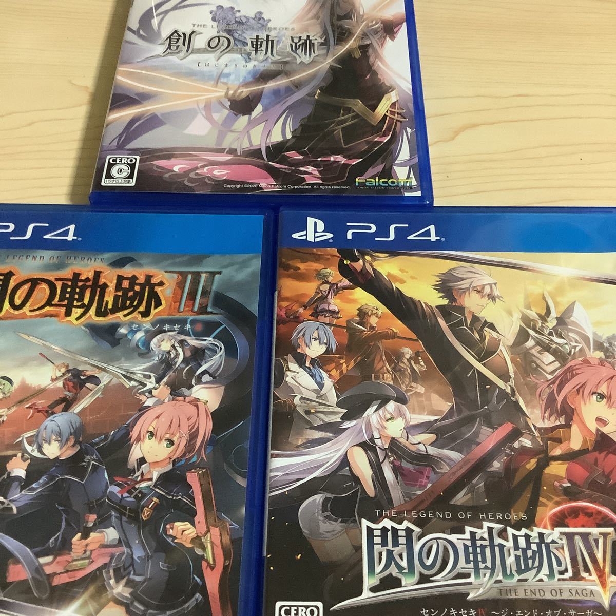PS4ソフト 英雄伝説 閃の軌跡3 閃の軌跡4 創の軌跡 3本セット 中古拍卖
