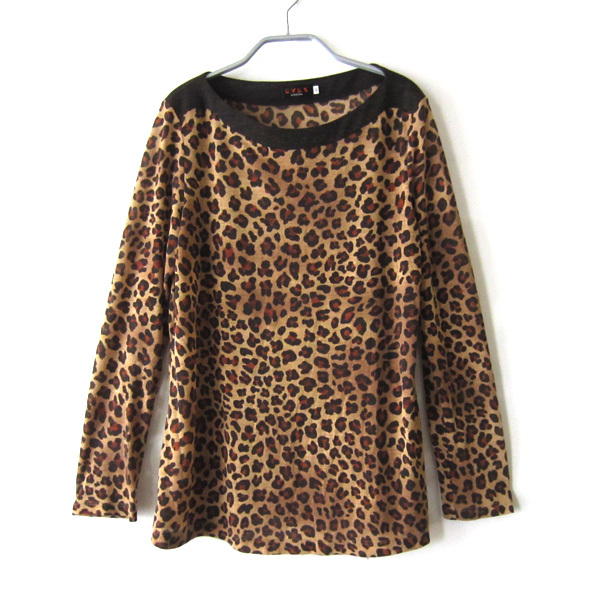 美品 EVEX by KRIZIA/エヴェックスバイクリツィア★ ヒョウ柄 長袖カットソー拍卖