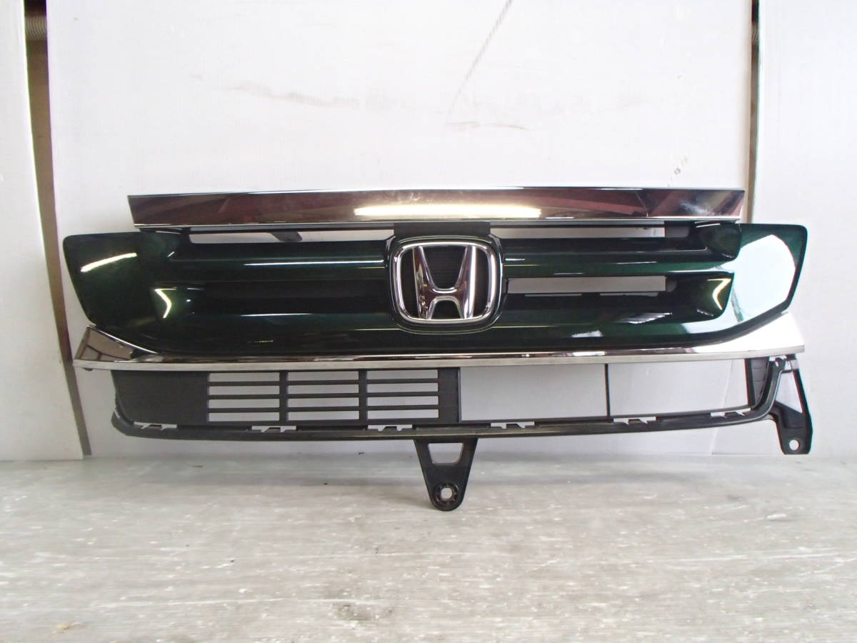 JH1/JH2 後期 N-WGN エヌワゴン 純正 フロント グリル G547P ブリティッシュグリーンパール メッキモール 71121-T6G-91 【24-174】拍卖