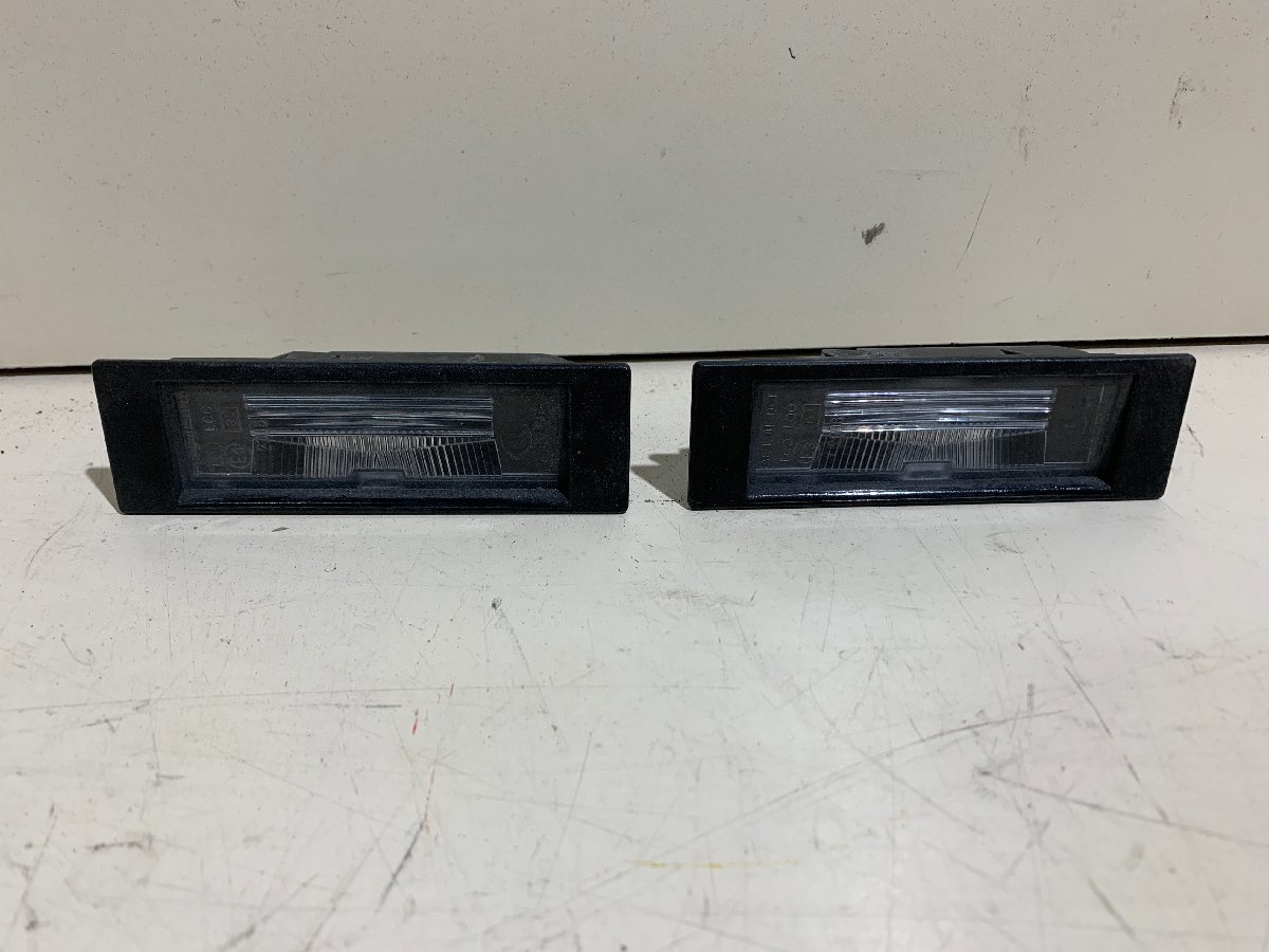 ライセンスプレートライト ライセンスプレート ライト ライセンスランプ ナンバー灯 バックランプ A049190拍卖