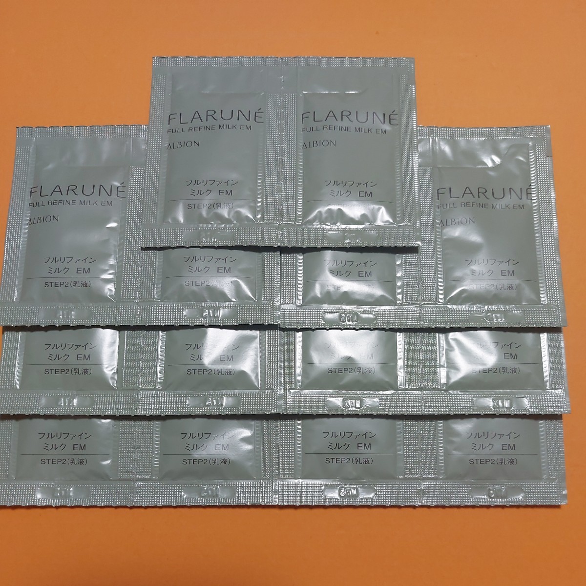 ALBION★アルビオン★フラルネ★フルリファイン ミルク EM★乳液★3.0g×14包★エクストラモイスト★サンプル拍卖