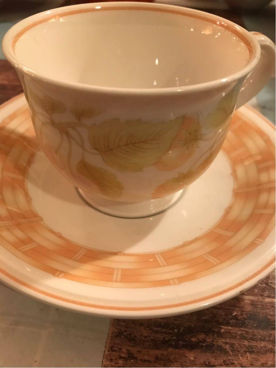 ノリタケ Versatone カップ&ソーサー 苺 イエロー拍卖