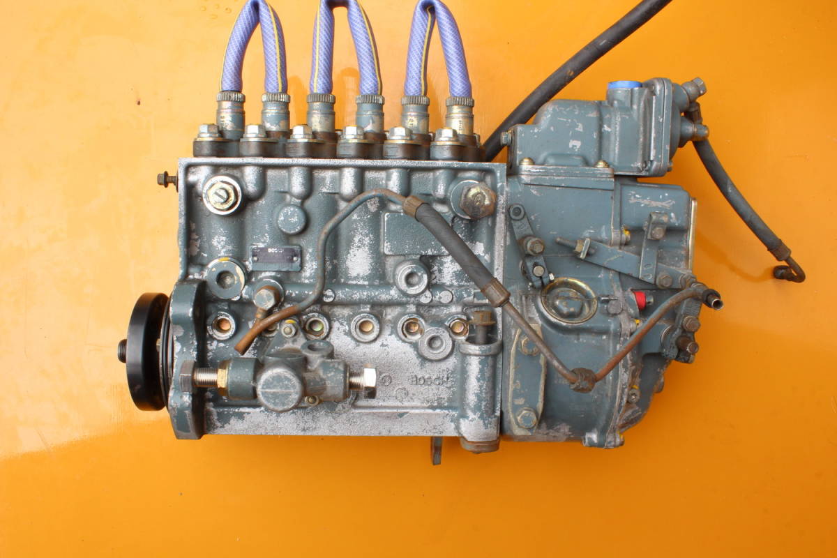 663* エンジン Detroit Diesel Serie 40-8,7*高圧燃料ポンプ* Bosch: 0412726929* PES6P120A320LS7362拍卖