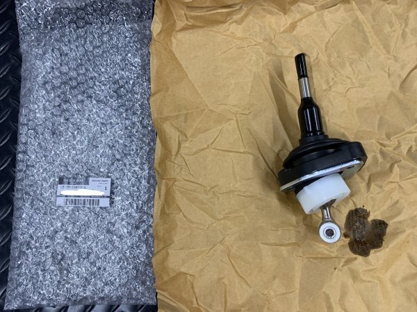 Z33 350Z フェアレディZ シフトレバー シフトコントロールレバー コントロールレバー MT ミッション 日産 純正 未使用拍卖
