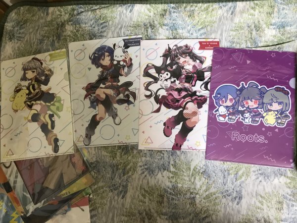 239クリアファイル Tokyo 7th シスターズ×サンリオ まとめ 4枚セット Roots. 月代ユウ タン・シヨン フラナ・リン拍卖