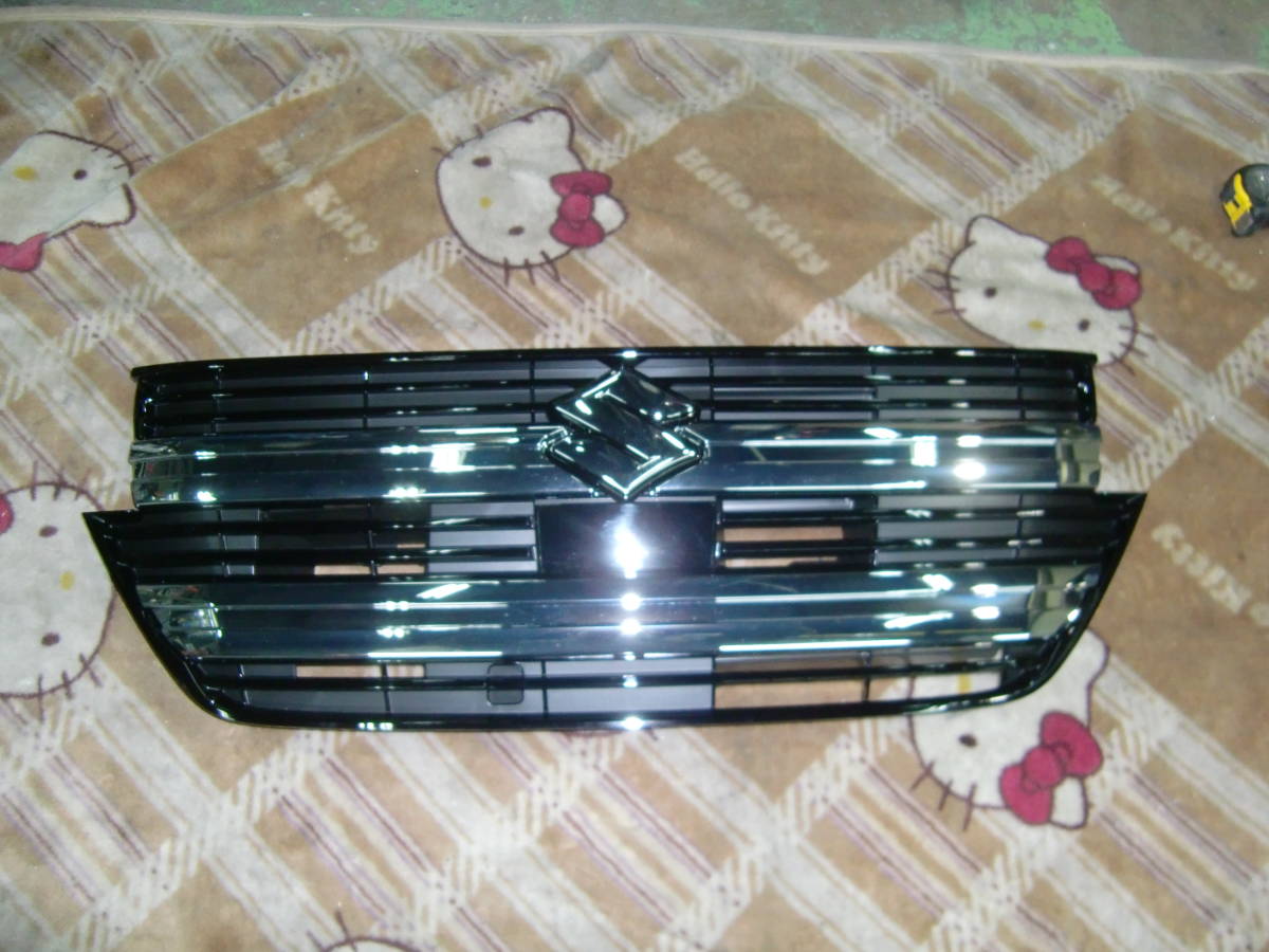 MK54S スペーシアカスタム XSターボ 純正 グリル 71745-53U50-E9D 新車外し拍卖