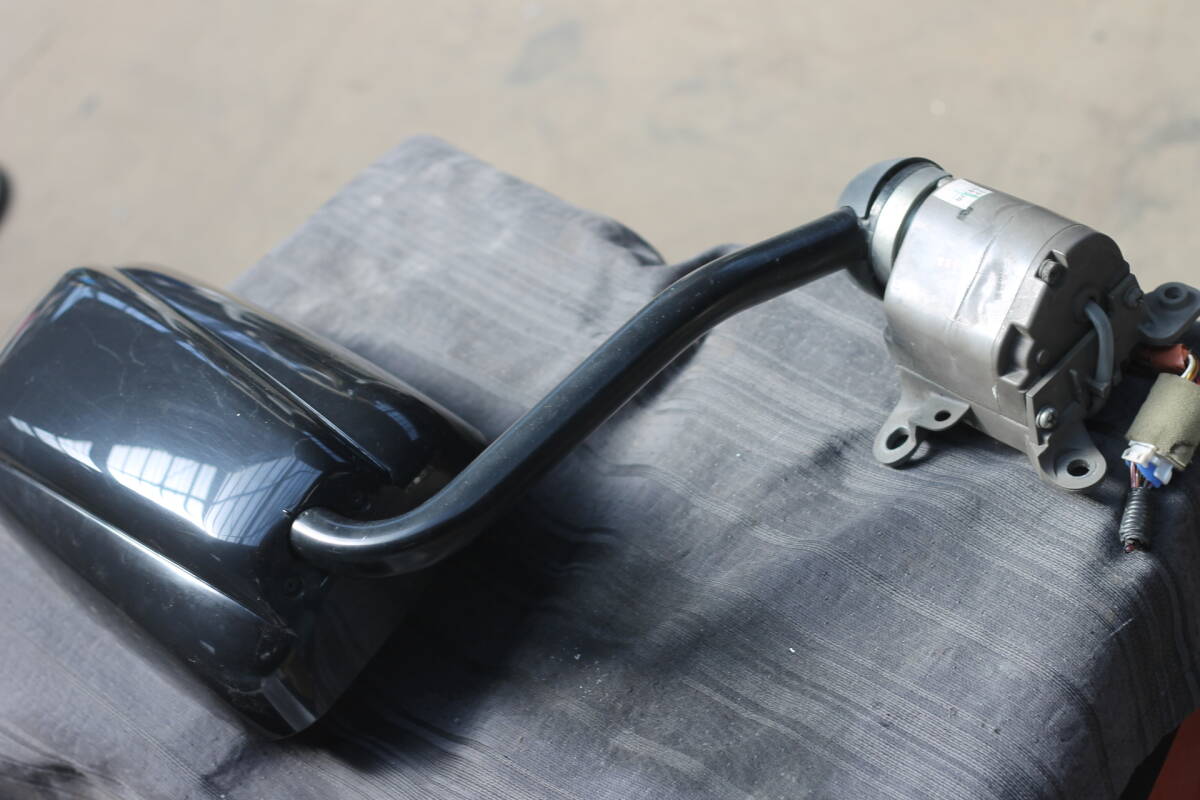 #2542 三菱ふそう ブルーテックキャンター カスタムミラー・モーターASSY 12V 右 ステー 付き 純正中古美品!#FEA拍卖